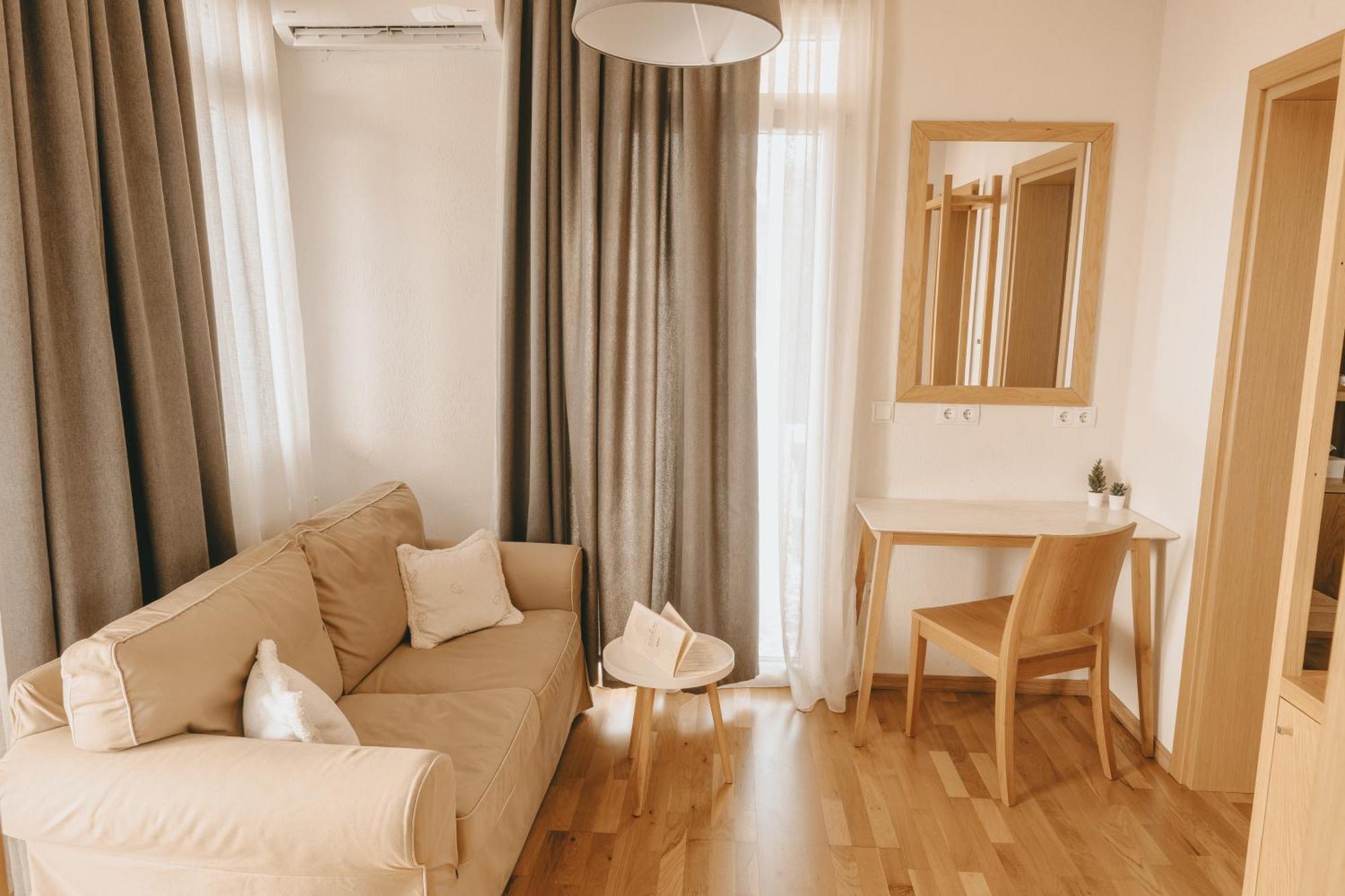 Giardino High Living Suites Dráma Esterno foto